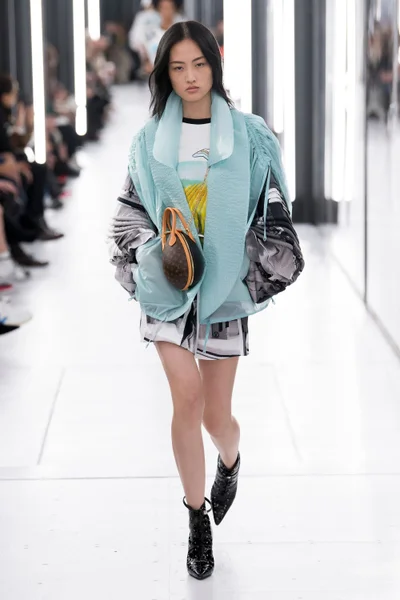 Look 6